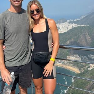 Abercrombie & Fitch YPB sculptLUX Athletic Onesie